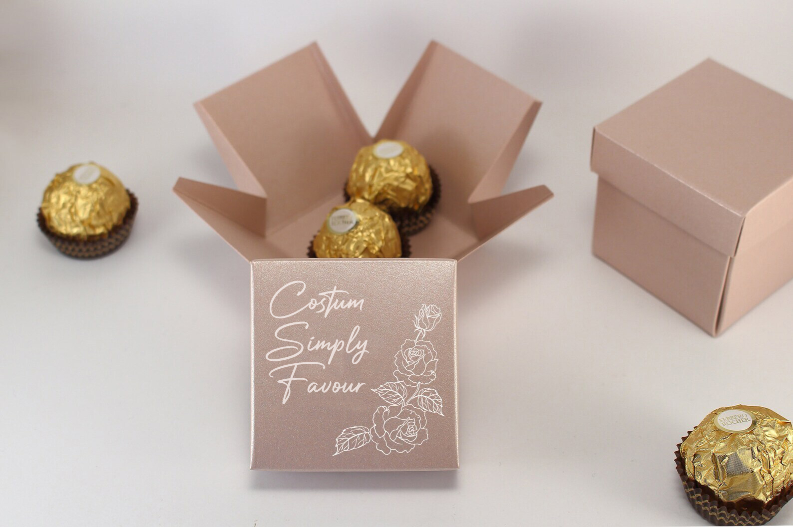 Custom Simply Favour